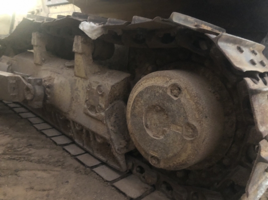 ขาย 590,000 KOMATSU D 65 E -12 เล่มทะเบียน เครื่องดี เกียร์แรง ปั้มยกดี ช่วงล่างแน่น  รถพร้อมใช้งาน เอกสารพร้อมโอน รถอยู่ ยะโสธร 090-772-3710 090-772-3708