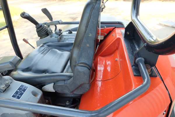 ไหม่กว่านี่ก็ป้ายแดงแล้ว kubota kx91-3s2 ใช้งาน2,9xx ชั่วโมง โทร 086-1602189