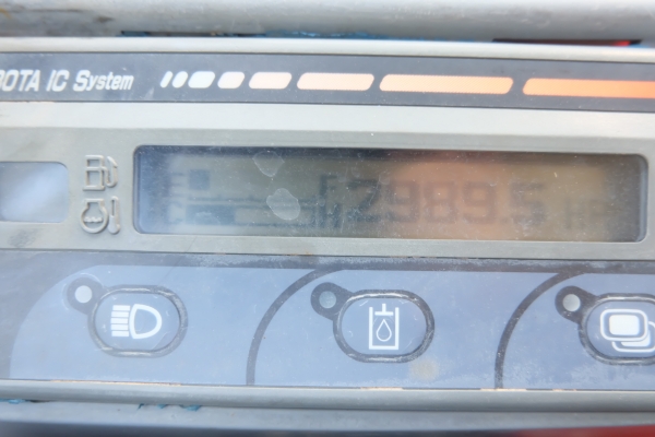 ไหม่กว่านี่ก็ป้ายแดงแล้ว kubota kx91-3s2 ใช้งาน2,9xx ชั่วโมง โทร 086-1602189