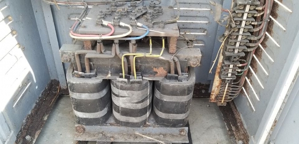 แม่เหล็กดูดวัสดุรีไซเคิล ในโรงงาน ยี่ห้อ Mitsubishi Seiko มือ2จากญี่ปุ่น