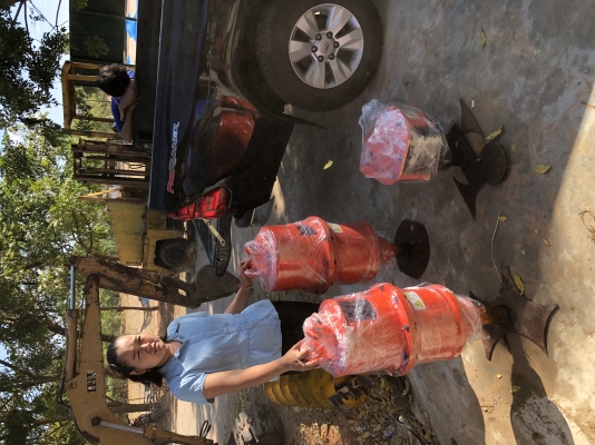 สว่านเจาะดิน