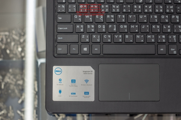 โน้ตบุ๊ค dell รุ่น Inspiron15 Core i3-6006U 2.0 GHz Ram 4G HDD 1 TB มีกระเป๋า