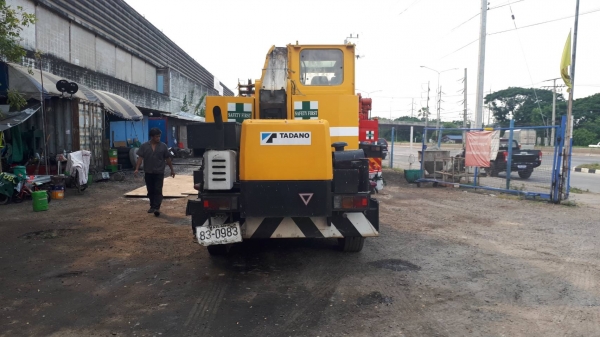 ขายเครน 8ตัน M1สภาพพร้อมใช้+เล่มทะเบียน โทร 096-9426519 081-3479292 ขายเครน 8ตัน M1สภาพพร้อมใช้+เล่มทะเบียน โทร 096-9426519 081-3479292