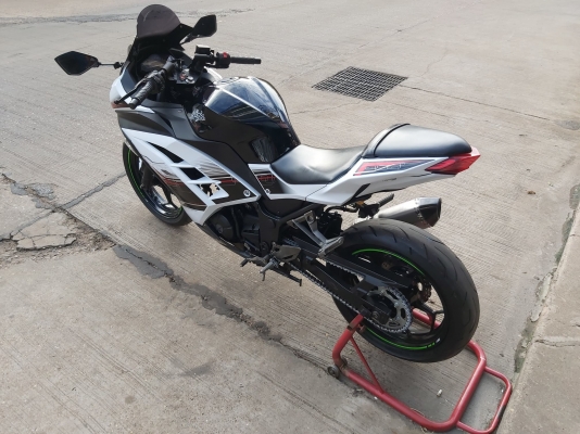 ขาย KAWASAKI NINJA300 ABS ปี2014 แต่งสวยๆ ท่อแต่ง ชิวหน้าเเต่งMOTIVE ท้ายแต่งพร้อมไฟเลี้ยว เซอร์วิสของเหลวเรียบร้อย ราคา 79500 บาท ส่งได้ทั่วไทย  สนใจติดต่อ ☎️081-0578282 FACEBOOK ชาญณรงค์ ป๊อป ชัยอมฤต ไอดีไลน์ POPBIGBIKESAKON สนใจรถสวย ถูก ดี ต้อง POP BI