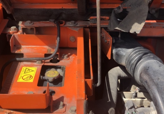 ขายรถขุด HITACHI ZX75US-3 ปี 2010 หัวกระแทก นำเข้าเองจากญี่ปุ่น สภาพพร้อมใช้ มีVDOการทำงานครับ