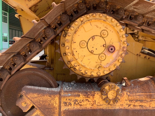 CAT D5M-XL Very nice machine from JAPAN รถสวย ราคาถูกครับ CAT D5M-XL Very nice machine from JAPAN รถสวย ราคาถูกครับ