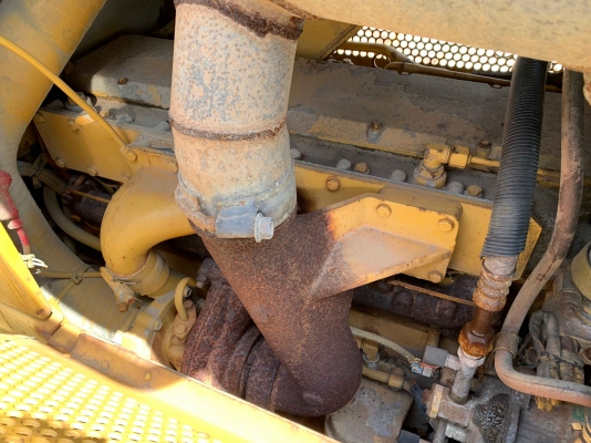 CAT D5M-XL Very nice machine from JAPAN รถสวย ราคาถูกครับ CAT D5M-XL Very nice machine from JAPAN รถสวย ราคาถูกครับ