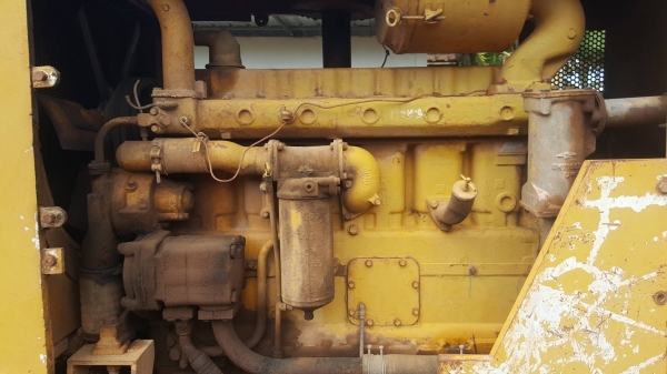 ขาย รถเกรด CAT 12F เครื่อง 68J ฝาบาง เกียร์ตัด แปลงระบบไฮดรอริคใหม่ทั้งคัน รถใช้งานได้ ขาดยาง 1 เส้น ราคาต่อรองได้ครับ