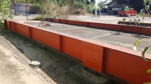 ขาย ตราชั่ง ขนาด 50 ตัน ยาว 8 เมตร กว้าง 3.40 เมตร พื้นปูน อุปกรณ์ครบ ราคาต่อรองได้