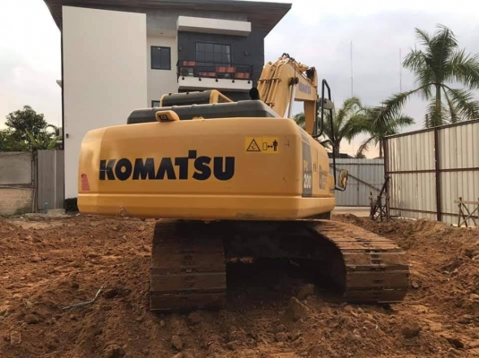 ขายด่วน KOMATSU PC200-8 MO กล้องหลัง รถ52&times;&times; กว่าชั่วโมง รถสวยจัด เอกสารเล่มทะเบียน สนใจสอบถาม 093 0764943  K ตั้ม