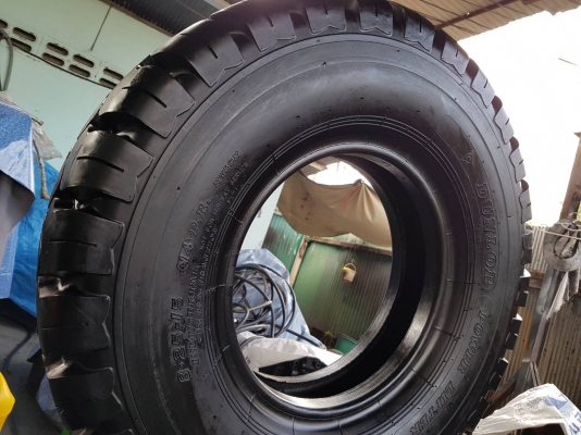 ขายยางลมรถยกโฟล์คลิฟท์ขนาด 825-15 ญี่ปุ่น