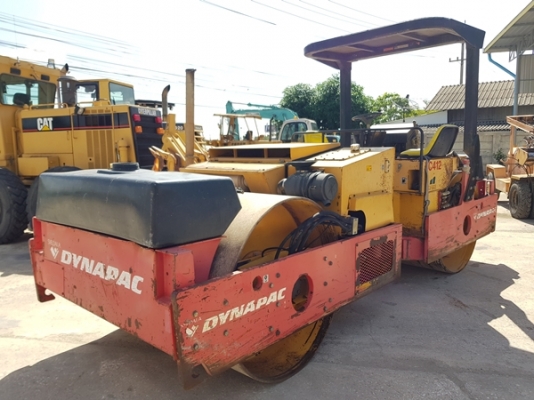 ขายรถบดอัดสั่นสะเทือน 10 ตัน DYNAPAC CC412 นำเข้าจากประเทศอเมริกา สภาพสวย ไม่เคยใช้งานในไทย