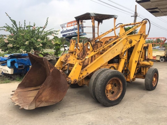 รถตัก KOMATSU รุ่น SD20-4 มือ2ญี่ปุ่น เครื่องเดิม Isuzu ดีเซล4สูบ