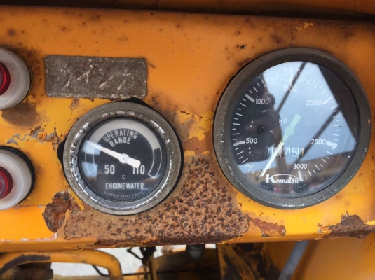 รถตัก KOMATSU รุ่น SD20-4 มือ2ญี่ปุ่น เครื่องเดิม Isuzu ดีเซล4สูบ