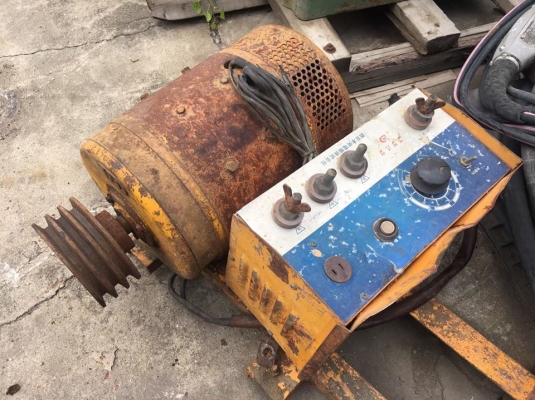 ไดปั่นไฟ มือ2ญี่ปุ่น (ขายตามสภาพ) อุปกรณ์ครบตามรูป รายละเอียดตามเนมเพลท ดัดแปลงใช้งานได้อเนกประสงค์