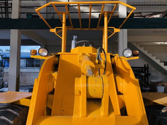 ขายถูก MITSUI HL713 เอวอ่อน ดีเซล เก่าญี่ปุ่น ไม่เคยใช้งานในไทย