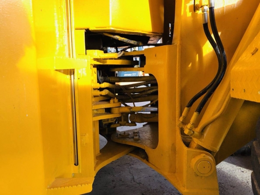 ขายถูก MITSUI HL713 เอวอ่อน ดีเซล เก่าญี่ปุ่น ไม่เคยใช้งานในไทย