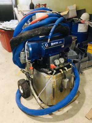 REACTOR E-20 เครื่องฉีดพ่นฉนวนกันความร้อน ฉีดพียู นำเข้าจากอเมริกา ผ่านการใช้งานในไทยเพียงครั้งเดียว