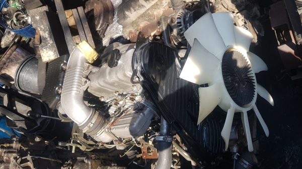 เครื่องยนต์  Mazda  WL 2500cc