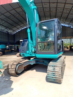 ขาย..KOBELCO SK135SR-1ES. YY04. ปี2007   สภาพสวย  มีลายแย๊กพร้อมใช้   โทร  089-3818694  จ๊อย