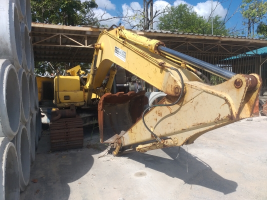 ขายด่วน KOMATSU PC120-6ZE ชีเรียล 59&times;&times;&times;กว่า...( ขายตามสภาพเครื่องพัง เครื่องยกลงแล้วไม่ได้ซ่อม อะไหล่ไม่ครบ)...บอดี้สวยทั้งคัน โซ่ช่วงล่างแผ่นสวย เอกสารเล่มทะเบียน  สนใจโทรสอบถาม 093 0764943  K ตั้ม