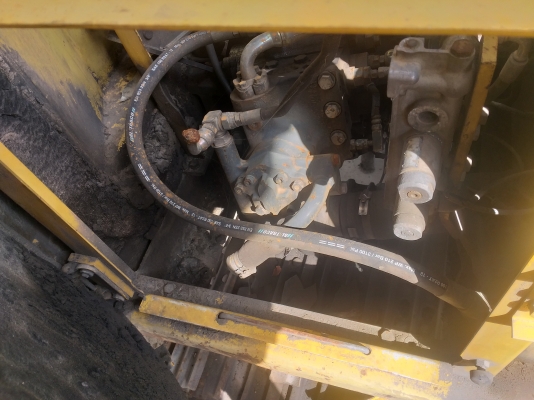 ขายด่วน KOMATSU PC120-6ZE ชีเรียล 59&times;&times;&times;กว่า...( ขายตามสภาพเครื่องพัง เครื่องยกลงแล้วไม่ได้ซ่อม อะไหล่ไม่ครบ)...บอดี้สวยทั้งคัน โซ่ช่วงล่างแผ่นสวย เอกสารเล่มทะเบียน  สนใจโทรสอบถาม 093 0764943  K ตั้ม