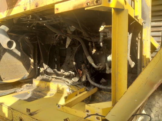 ขายด่วน KOMATSU PC120-6ZE ชีเรียล 59&times;&times;&times;กว่า...( ขายตามสภาพเครื่องพัง เครื่องยกลงแล้วไม่ได้ซ่อม อะไหล่ไม่ครบ)...บอดี้สวยทั้งคัน โซ่ช่วงล่างแผ่นสวย เอกสารเล่มทะเบียน  สนใจโทรสอบถาม 093 0764943  K ตั้ม