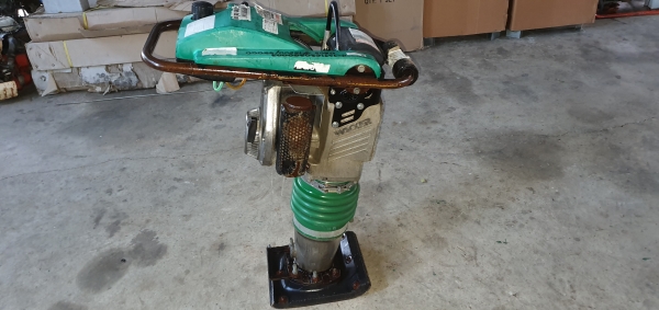 จิงโจ้ ตบดิน