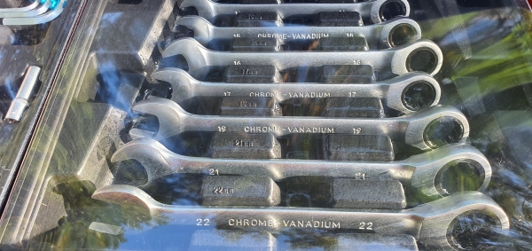 ตู้พร้อมเครื่องมือ