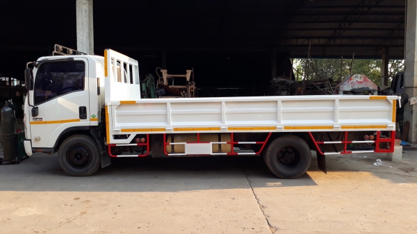 isuzu FTR11 6BD1-160 เทรน 3 ตัน 4 ท่อน 3 ชัก กระบะอลูมิเนียม สภาพสวยพร้อมใช้