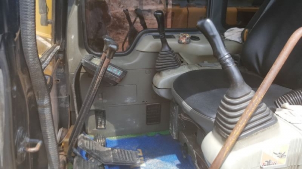 KOMATSU PC100L-6 เอกสารเล่มทะเบียน KOMATSU PC100L-6 เอกสารเล่มทะเบียน