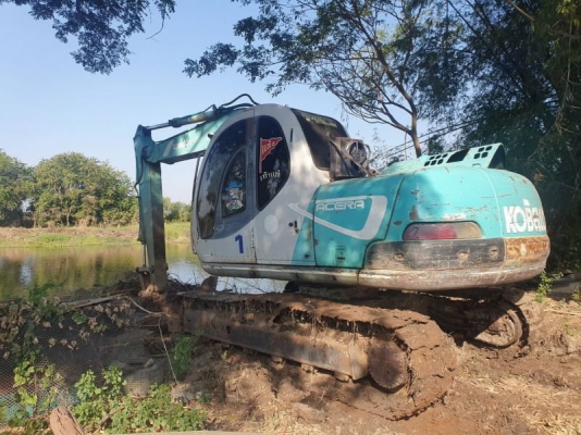 KOBELCO SK120-V ธรรมดาไม่มีเอกสาร สภาพสวย KOBELCO SK120-V ธรรมดาไม่มีเอกสาร สภาพสวย