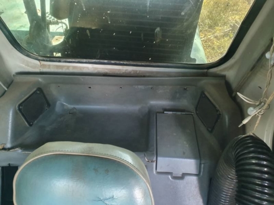 KOBELCO SK120-V ธรรมดาไม่มีเอกสารสภาพสวย KOBELCO SK120-V ธรรมดาไม่มีเอกสารสภาพสวย