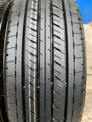 ยางใหม่ป้ายแดง 215-70-16 Bridgestone ปี 19 ตุ่มอลัง เส้นสีจัดจ้าน