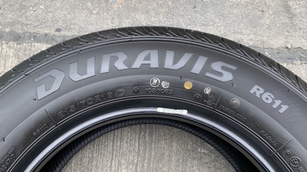 ยางใหม่ป้ายแดง 215-70-16 Bridgestone ปี 19 ตุ่มอลัง เส้นสีจัดจ้าน