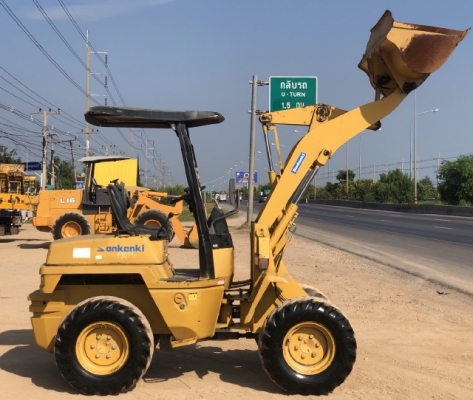 ขายรถตักล้อยาง KOMATSU WA30-5 (2,XXX ชั่วโมง) นำเข้าเองจากญี่ปุ่น สภาพสวยพร้อมใช้ มีVDOการทำงานครับ ขายรถตักล้อยาง KOMATSU WA30-5 (2,XXX ชั่วโมง) นำเข้าเองจากญี่ปุ่น สภาพสวยพร้อมใช้ มีVDOการทำงานครับ