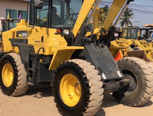 ขายรถตักล้อยาง KOMATSU WA200-6 ปี 2010 รถนอกนำเข้าจากญี่ปุ่น สภาพสวยพร้อมใช้ มีVDOการทำงานครับ ขายรถตักล้อยาง KOMATSU WA200-6 ปี 2010 รถนอกนำเข้าจากญี่ปุ่น สภาพสวยพร้อมใช้ มีVDOการทำงานครับ