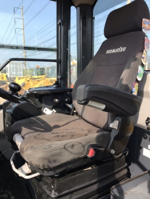 ขายรถตักล้อยาง KOMATSU WA320-7 ปี 2014 นำเข้าเองจากญี่ปุ่น สภาพสวยพร้อมใช้งาน ถึงเร็วๆนี้ครับ