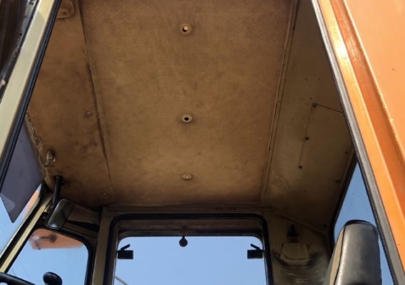 ขายรถตักล้อยาง KOMATSU WA350-1 นำเข้าเองจากญี่ปุ่น สภาพสวยพร้อมใช้ มีVDOการทำงานครับ ขายรถตักล้อยาง KOMATSU WA350-1 นำเข้าเองจากญี่ปุ่น สภาพสวยพร้อมใช้ มีVDOการทำงานครับ