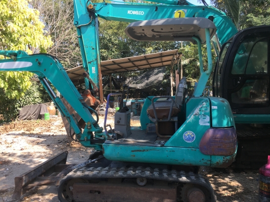 ขาย komatsu pc20-7