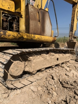 ขาย 435,000 KOMATSU pc 60-7 เครื่องดี ปั้มแรง ช่วงล่างแน่น แอร์เย็น รถพร้อมใช้งาน เอกสารซื้อขาย รถอยู่ สระแก้ว 090-772-3710 090-772-3708