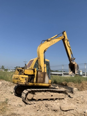 ขาย 435,000 KOMATSU pc 60-7 เครื่องดี ปั้มแรง ช่วงล่างแน่น แอร์เย็น รถพร้อมใช้งาน เอกสารซื้อขาย รถอยู่ สระแก้ว 090-772-3710 090-772-3708