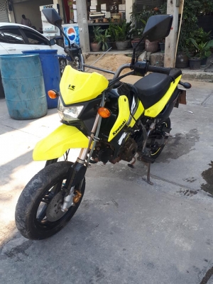 KSR สีเหลืองดำ (ล้อแม็กซ์แท้) ปี 2557 หล่อสไตล์สปอร์ต ราคาไม่แพง KSR สีเหลืองดำ (ล้อแม็กซ์แท้) ปี 2557 หล่อสไตล์สปอร์ต ราคาไม่แพง