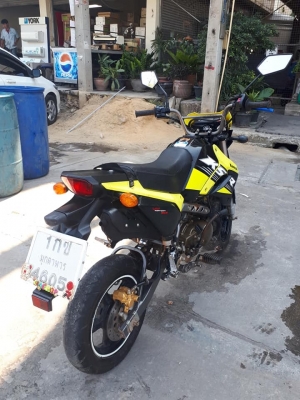 KSR สีเหลืองดำ (ล้อแม็กซ์แท้) ปี 2557 หล่อสไตล์สปอร์ต ราคาไม่แพง