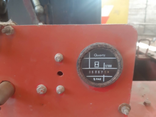 ขาย 890,000 รถบดสั่นสะเทือน DYNAPAC CA 602D รถทำงานน้อย 6,000 ชม. ล้อเหล็กเรียบหนา 2 เพลา หัวเก๋ง ยางดี เครื่องดี ปั้มสั่นแรง รถปี 1999 เอกสารอินวอยทร์ รถสวยพร้อมใช้ รถอยู่ กทม. 090-772-3710 090-772-3708