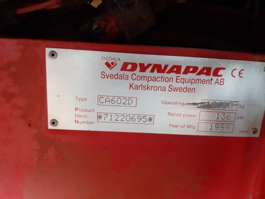 ขาย 890,000 รถบดสั่นสะเทือน DYNAPAC CA 602D รถทำงานน้อย 6,000 ชม. ล้อเหล็กเรียบหนา 2 เพลา หัวเก๋ง ยางดี เครื่องดี ปั้มสั่นแรง รถปี 1999 เอกสารอินวอยทร์ รถสวยพร้อมใช้ รถอยู่ กทม. 090-772-3710 090-772-3708