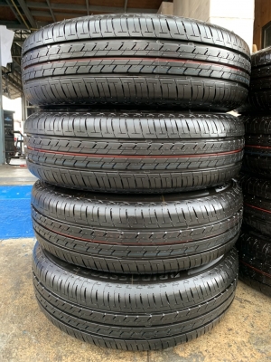 ล้อแม็กป้ายแดง Honda New Jazz ตัวรองท็อป ขอบ 15 พร้อมยางใหม่ป้ายแดง 175-65-15 Bridgestone ปี 19