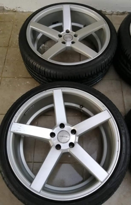 ล้อ Vossen CVT3 ขอบ20 สภาพสวย ไม่มีซ่อม พร้อมยาง 245 35 20 ปี17 ราคาไม่แพง ล้อ Vossen CVT3 ขอบ20 สภาพสวย ไม่มีซ่อม พร้อมยาง 245 35 20 ปี17 ราคาไม่แพง