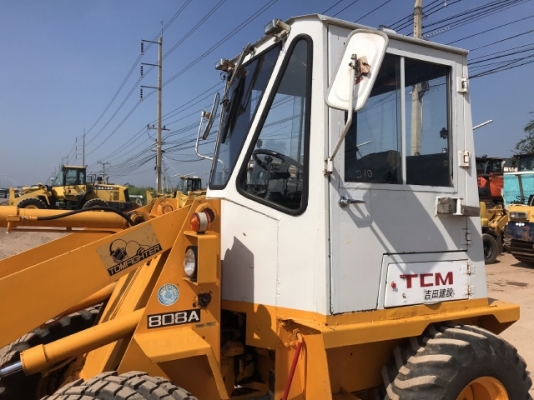 ขายรถตักล้อยาง TCM 808A (เทียบเท่า WA30) นำเข้าเองจากญี่ปุ่น สภาพสวยพร้อมใช้งาน ขายรถตักล้อยาง TCM 808A (เทียบเท่า WA30) นำเข้าเองจากญี่ปุ่น สภาพสวยพร้อมใช้งาน