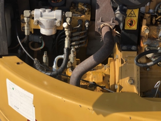 ขายรถขุด CAT 305SR คอนโทรลสั้น ปั๊มนิ้ว นำเข้าเองจากญี่ปุ่น สภาพสวยพร้อมใช้ มีVDOการทำงานครับ